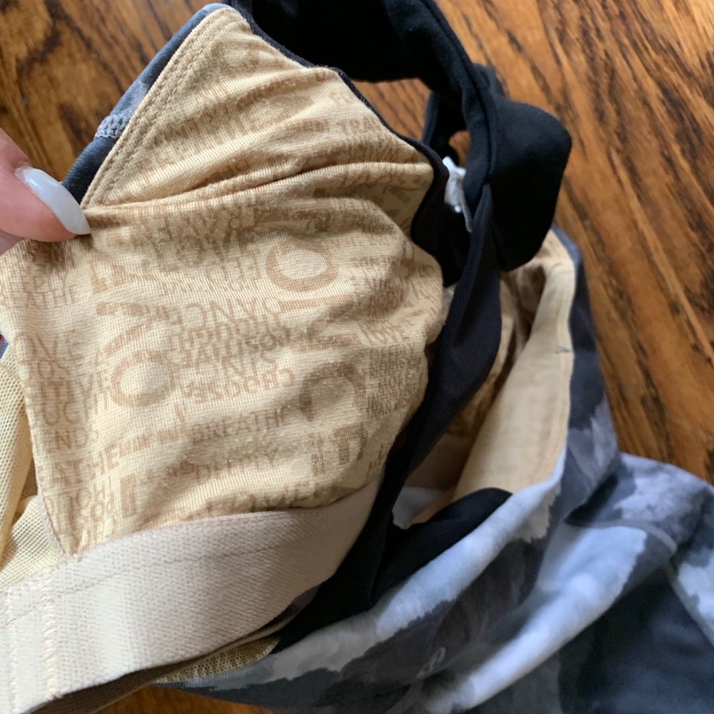 Lululemon Tie Dye workout tank! - Picture 4 of 4